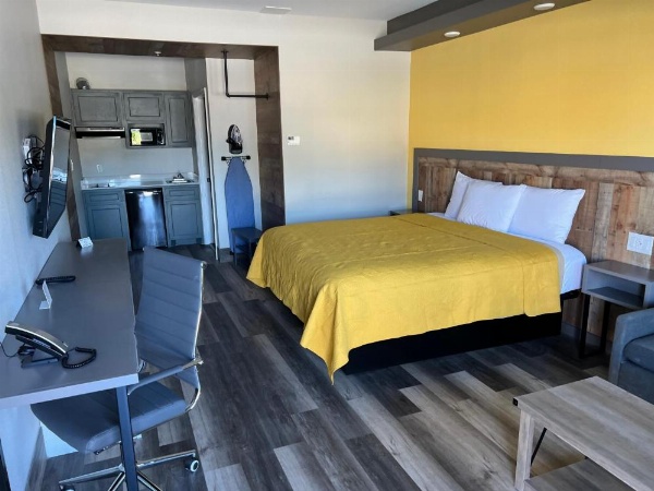 The Residency Suites image 7